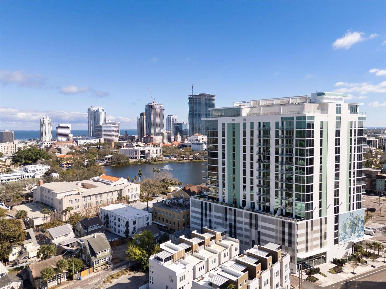 777 3RD AVE N #1403, St Petersburg, FL 33701
