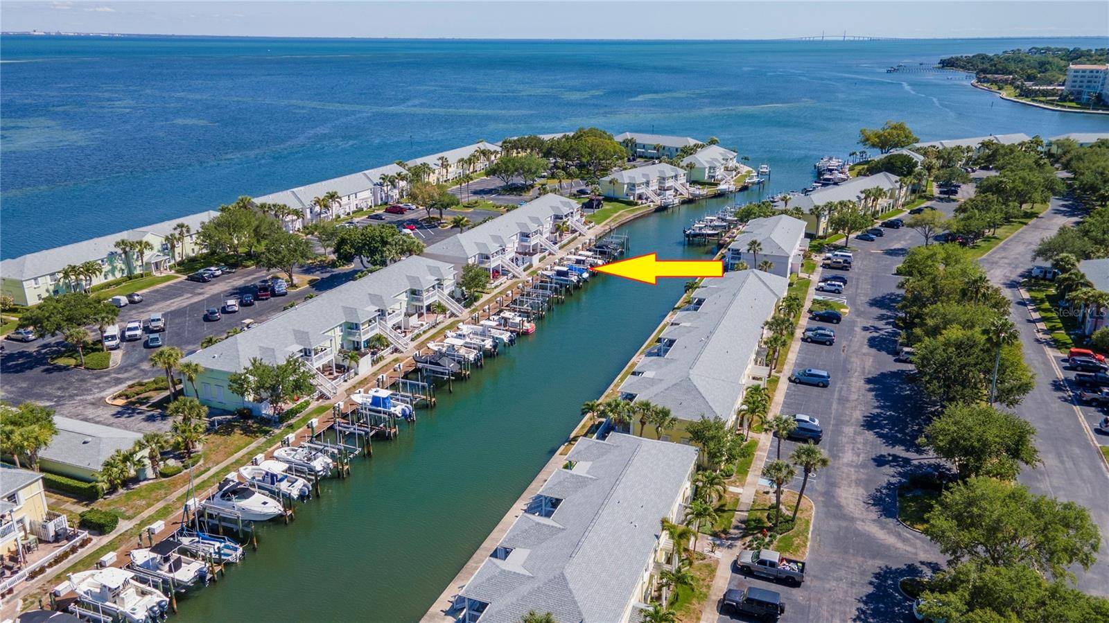 St Petersburg, FL 33705,0 COQUINA KEY DR SE #111SS