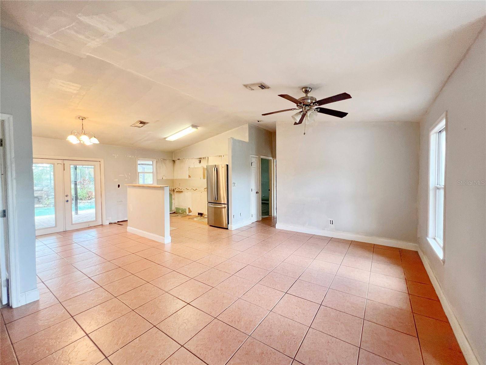 Lehigh Acres, FL 33971,605 LEO AVE N