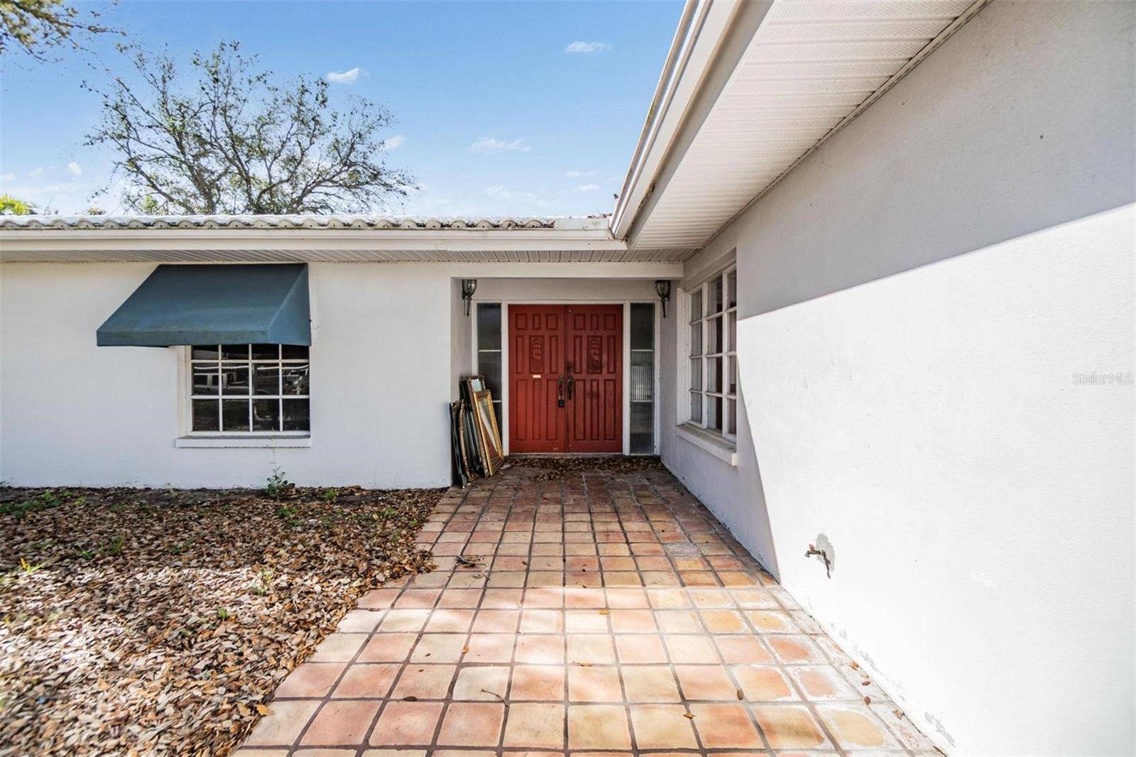 Palm Harbor, FL 34683,120 CARLYLE CIR