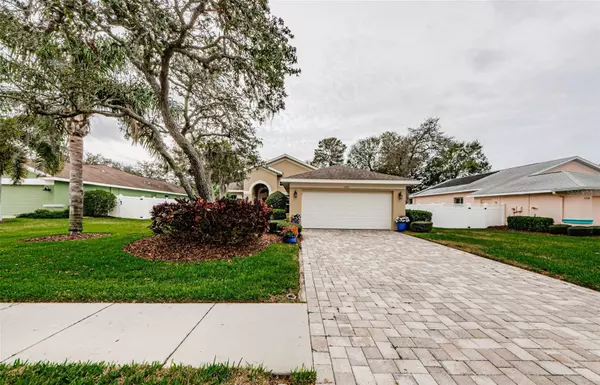 Tarpon Springs, FL 34689,1526 RIVER CT