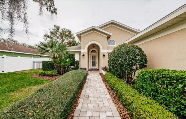 Tarpon Springs, FL 34689,1526 RIVER CT