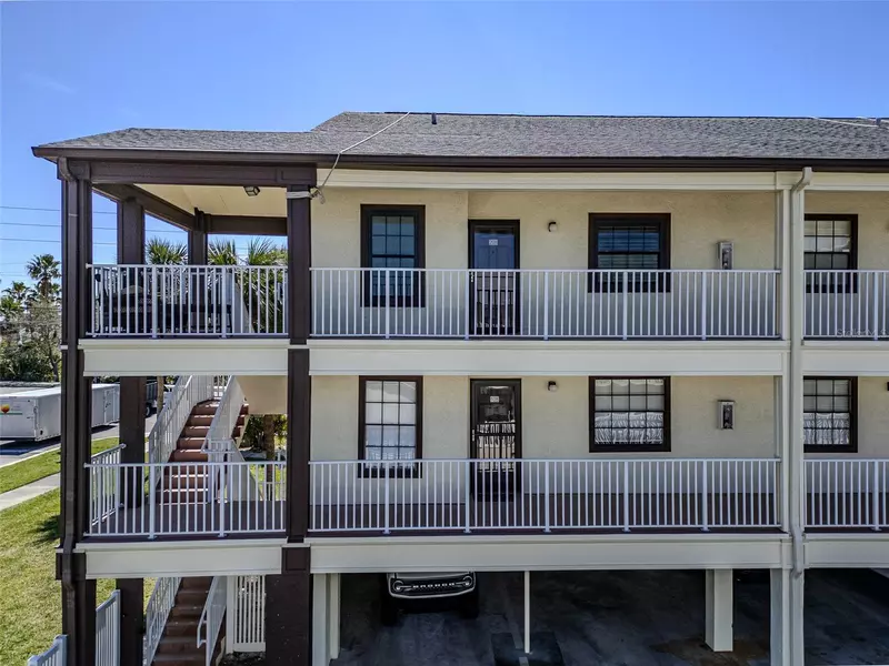 340 CAUSEWAY BLVD #108, Dunedin, FL 34698