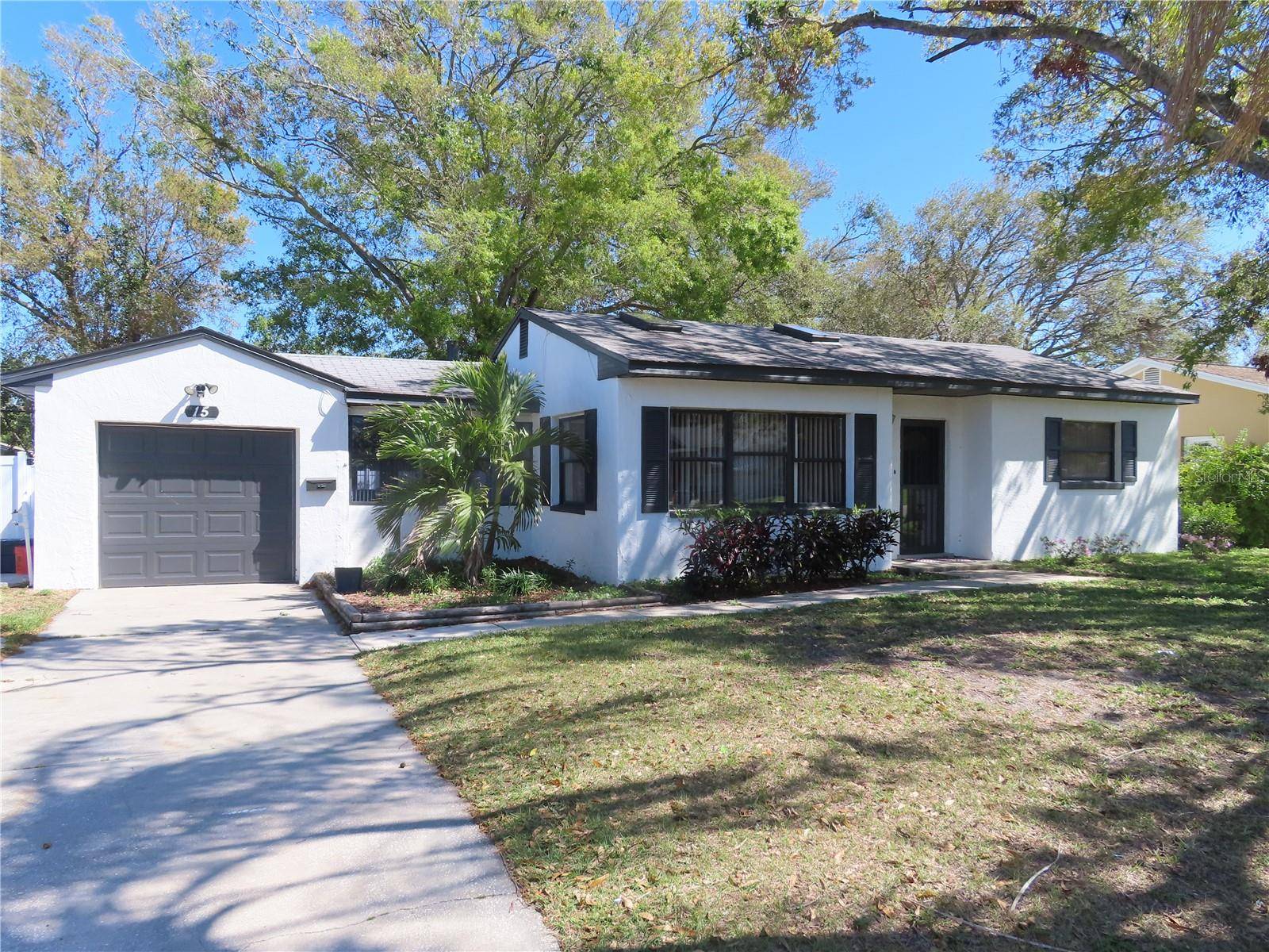 15 N SATURN AVE, Clearwater, FL 33755