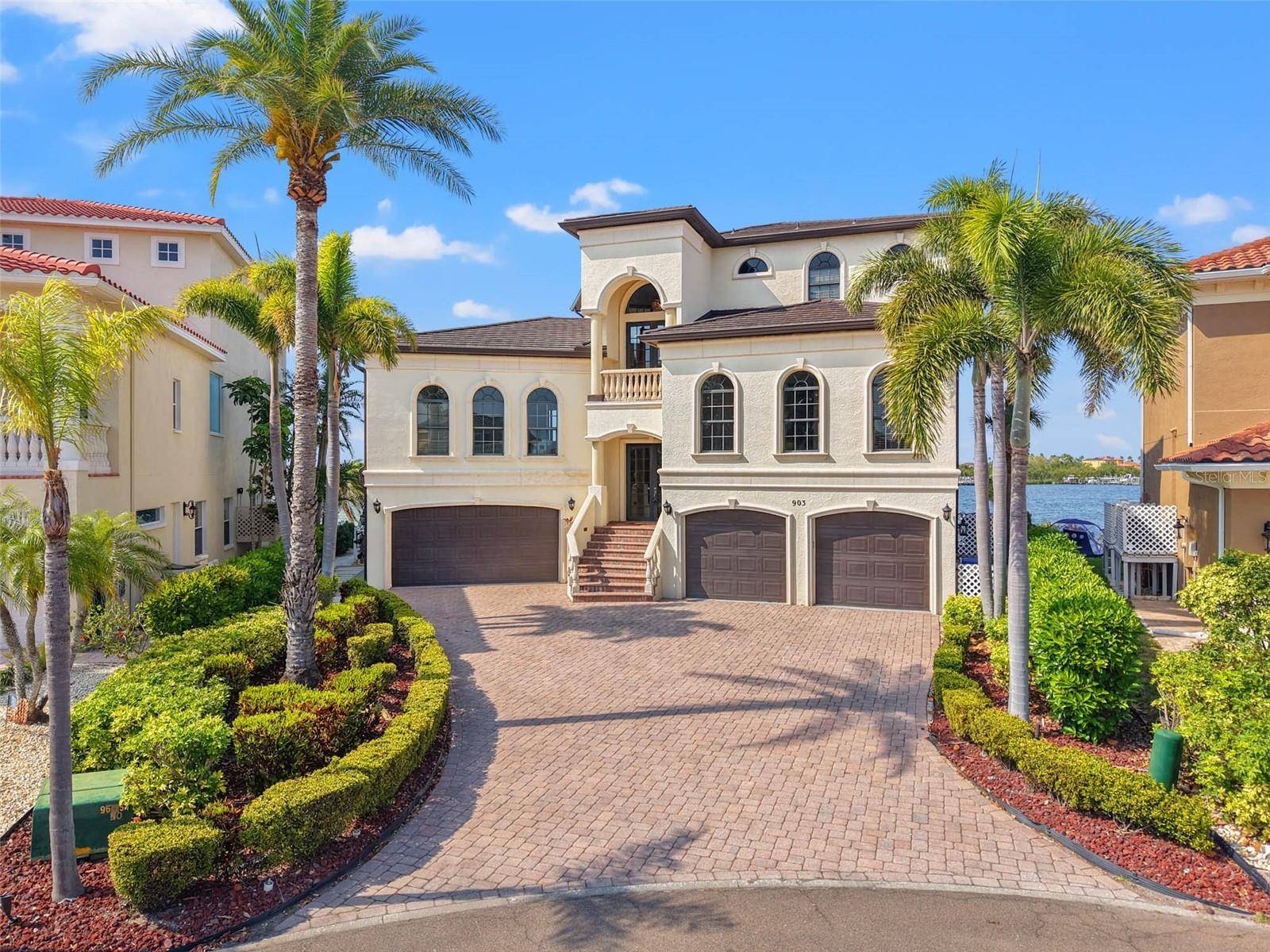 903 SYMPHONY BEACH LN, Apollo Beach, FL 33572