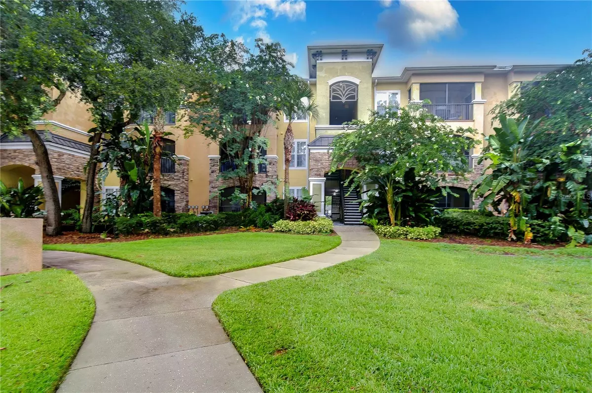 Tampa, FL 33619,10021 COURTNEY PALMS BLVD #103