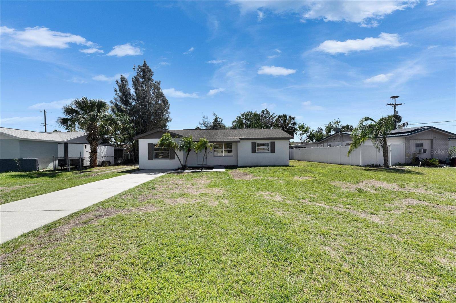 Apollo Beach, FL 33572,564 FLORIDA CIR S