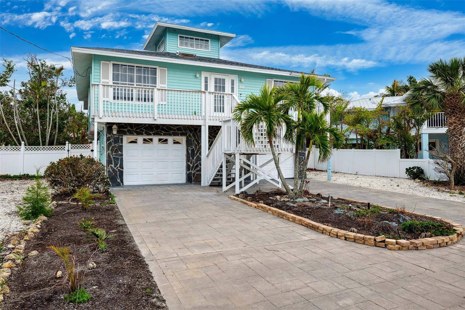 Anna Maria, FL 34216,311 POINSETTIA RD