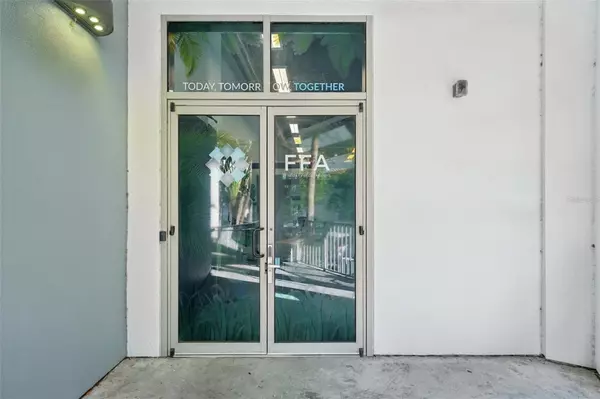 Tampa, FL 33602,401 S 12TH ST #2