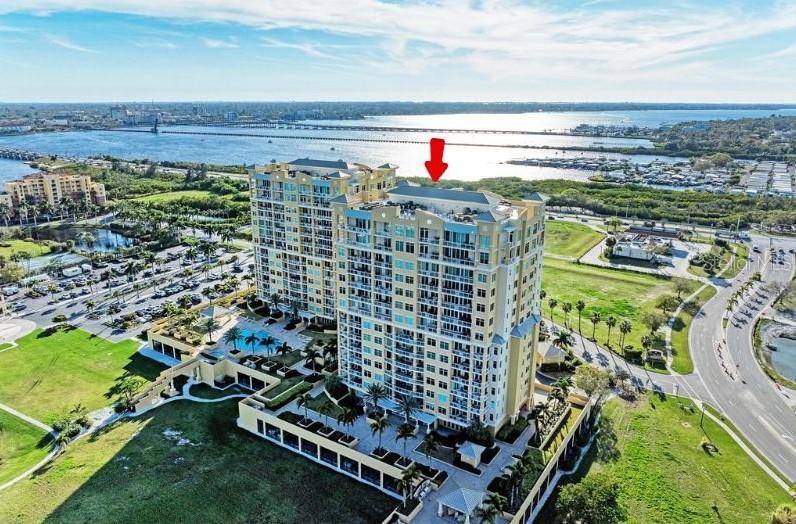 Palmetto, FL 34221,140 RIVIERA DUNES WAY #404
