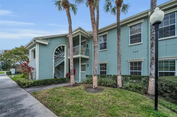 Dunedin, FL 34698,240 PROMENADE DR #102