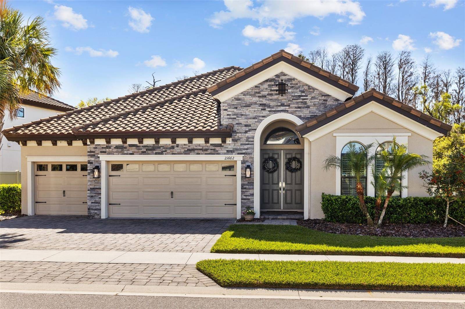 21662 PRISTINE LAKE BLVD, Land O Lakes, FL 34637