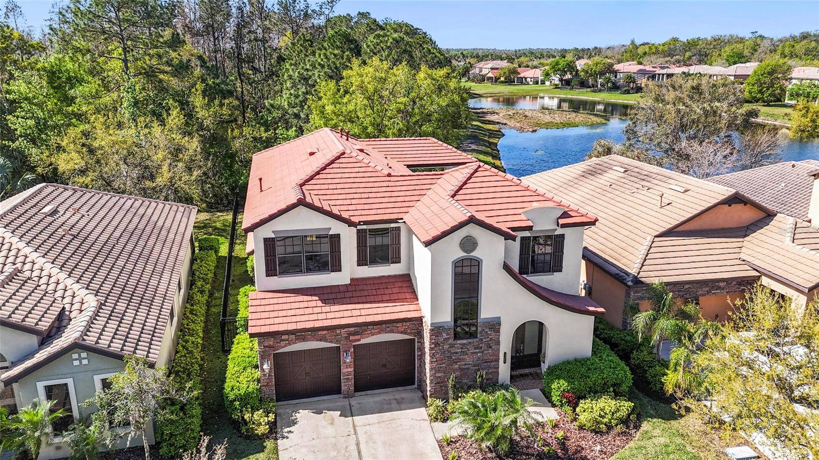 8235 DUNHAM STATION DR, Tampa, FL 33647
