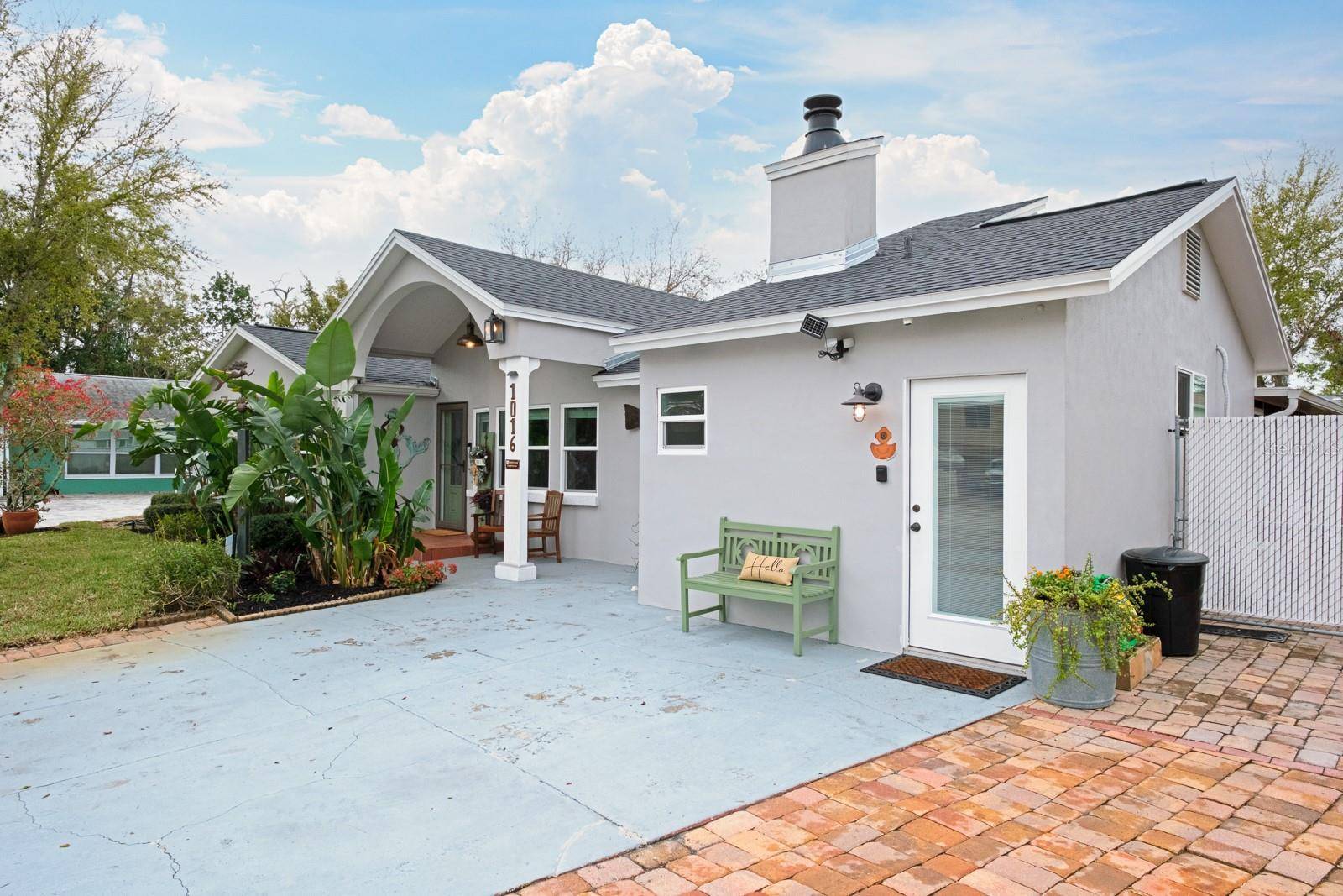 Tarpon Springs, FL 34689,1016 GREENLEAF WAY