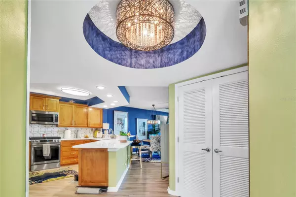 St Petersburg, FL 33715,5277 ISLA KEY BLVD S #422