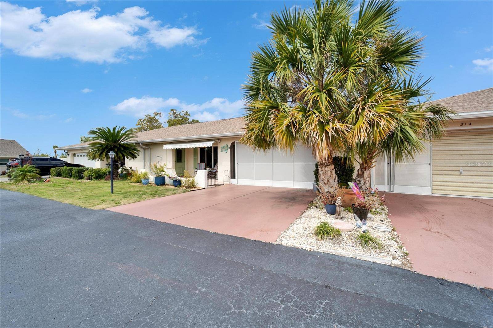 Sun City Center, FL 33573,312 FAIRSIDE CT #12
