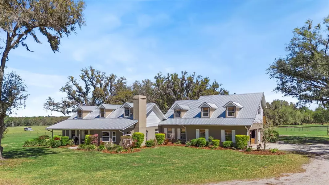 808 OLD WELCOME RD, Lithia, FL 33547