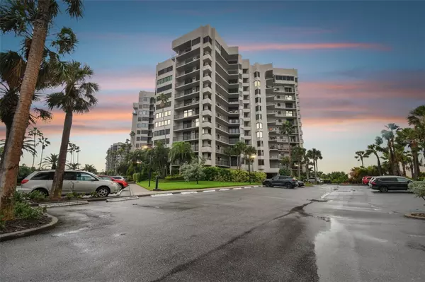 Clearwater Beach, FL 33767,1600 GULF BLVD #817