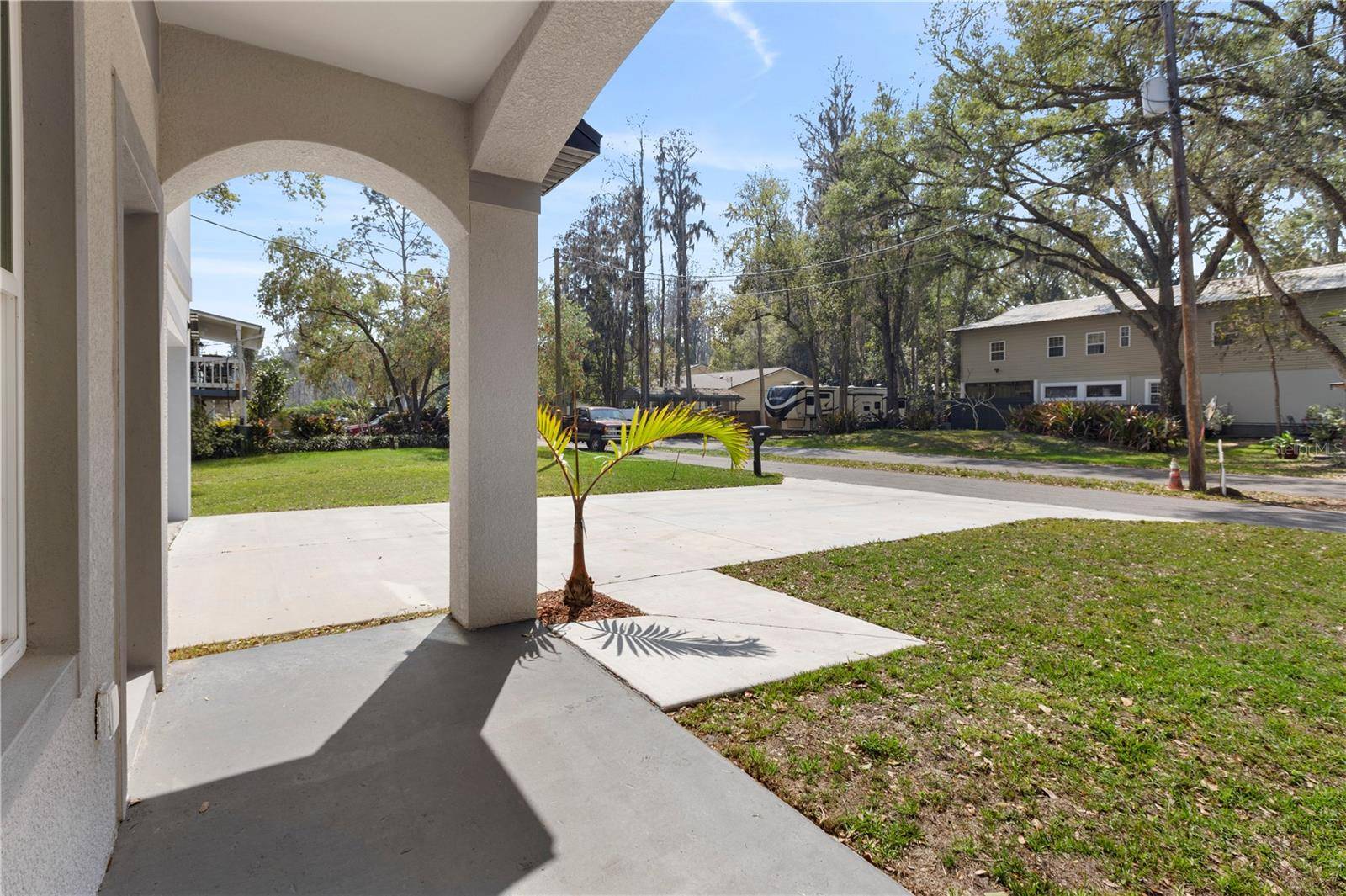 Tampa, FL 33618,16417 LAKE BYRD DR