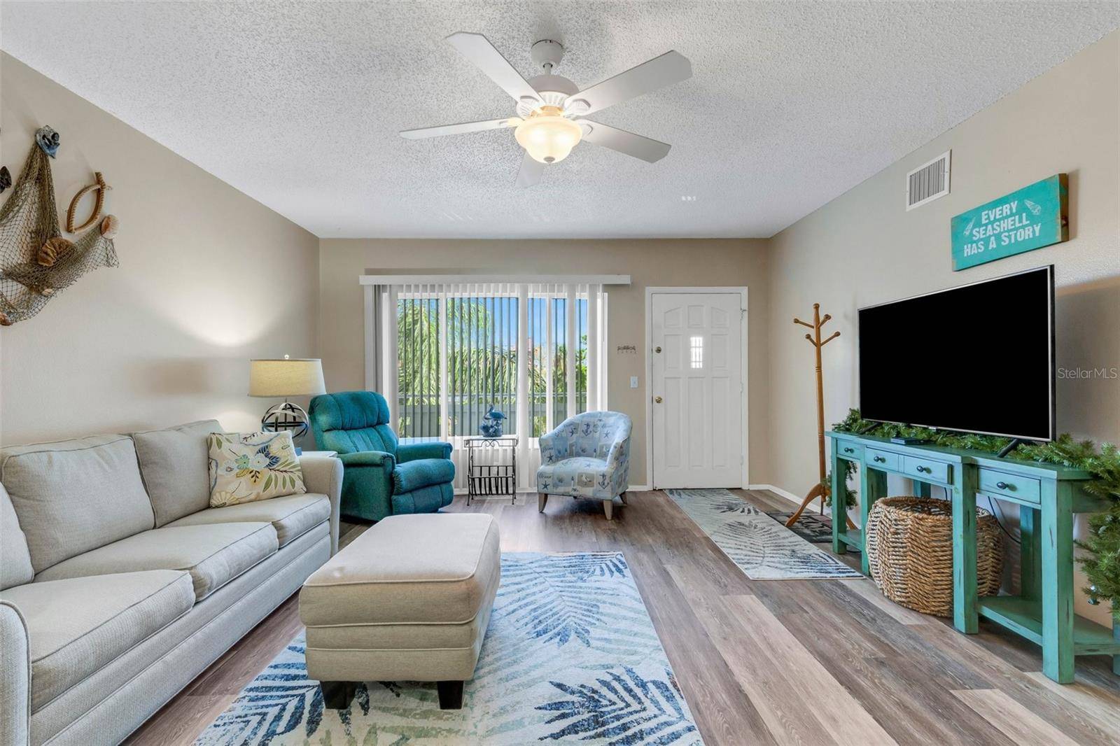 Clearwater, FL 33763,2401 ECUADORIAN WAY #57