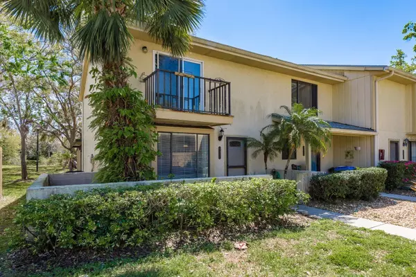 Tampa, FL 33647,9037 PEBBLE CREEK DR