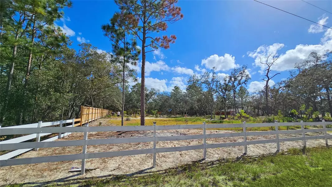 16266 NIGHT HERON RD, Weeki Wachee, FL 34614