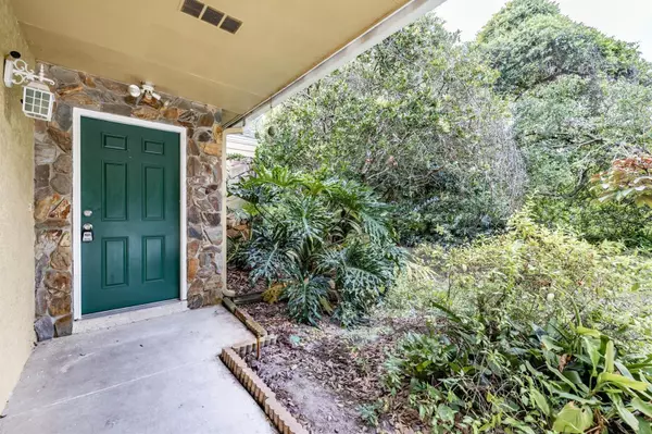 Palm Harbor, FL 34684,417 SOMERSET LN
