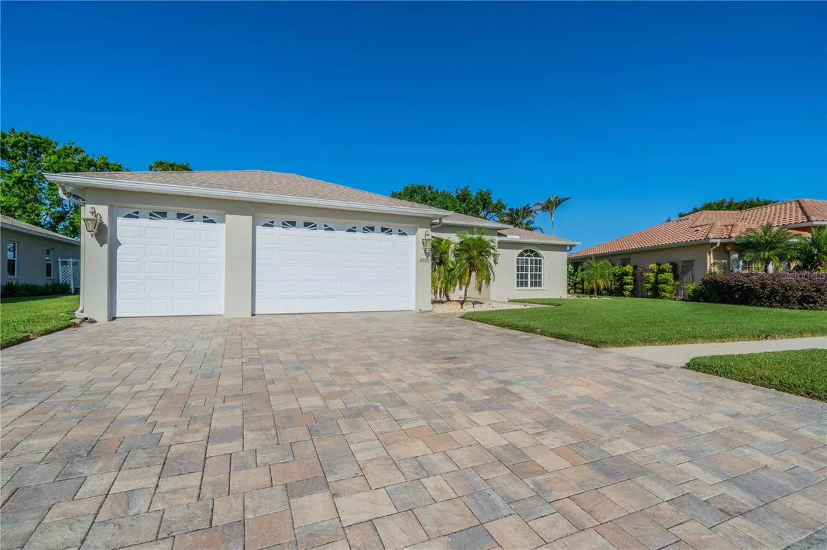 Ruskin, FL 33573,3720 GAVIOTA DR