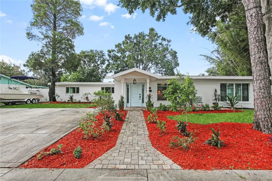 766 86TH AVE N, St Petersburg, FL 33702