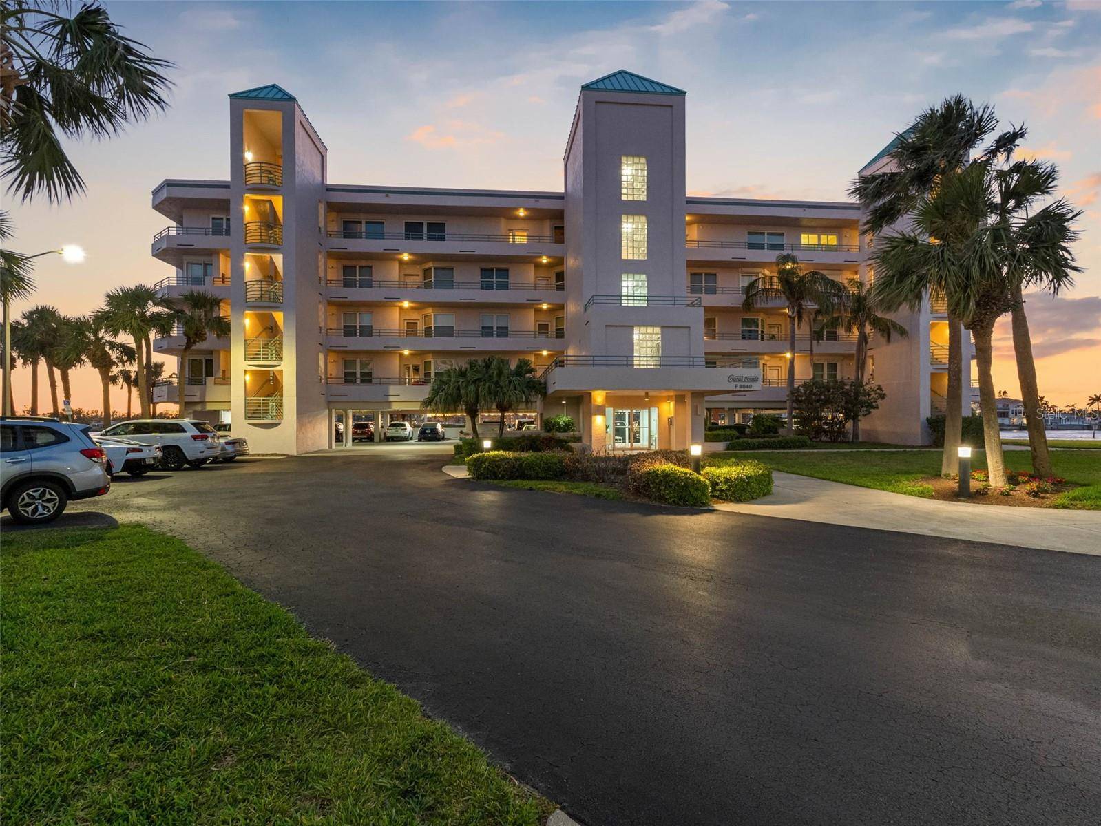 St Pete Beach, FL 33707,8040 SAILBOAT KEY BLVD S #402