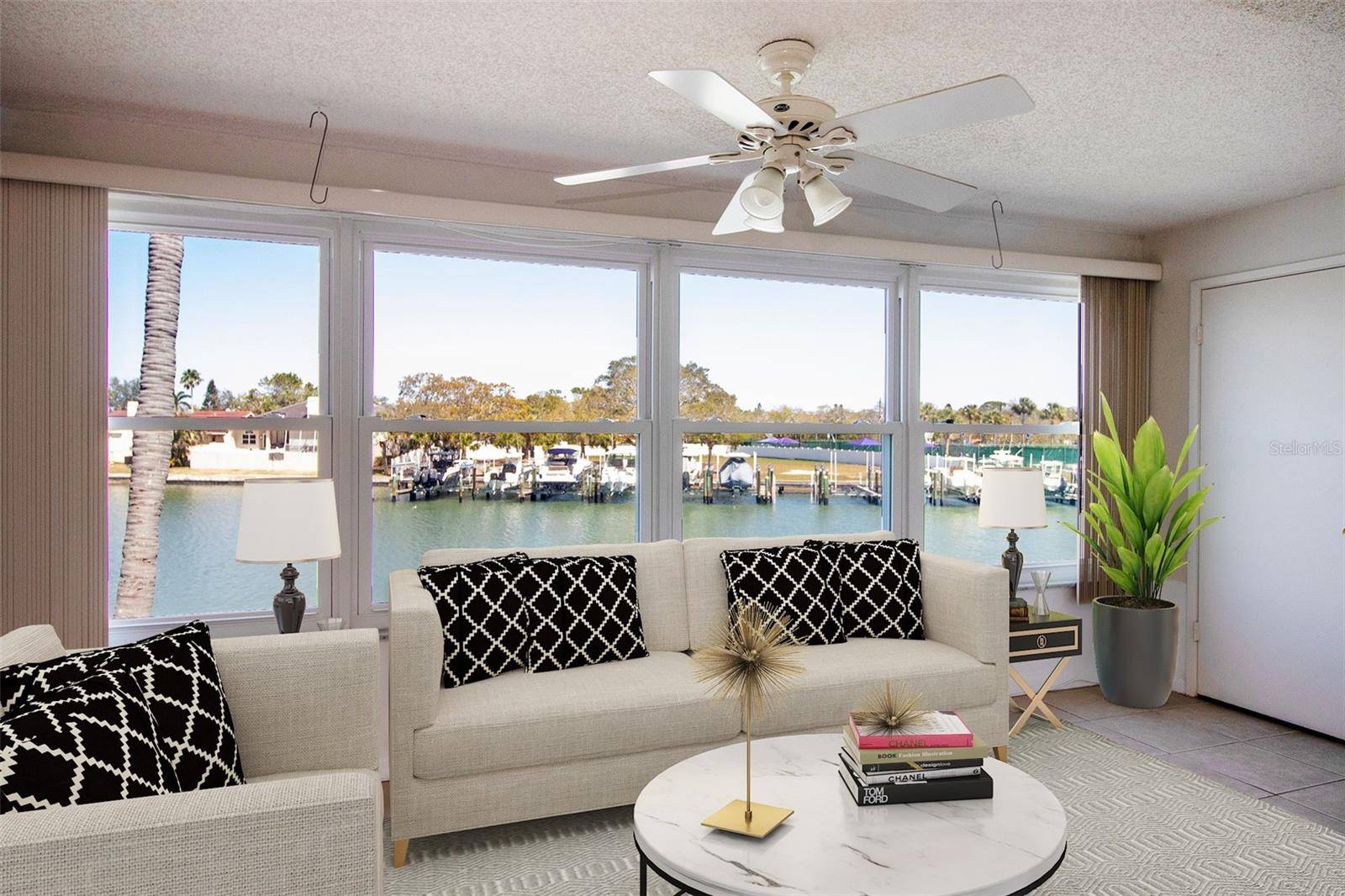 Gulfport, FL 33707,5935 30TH AVE S #204