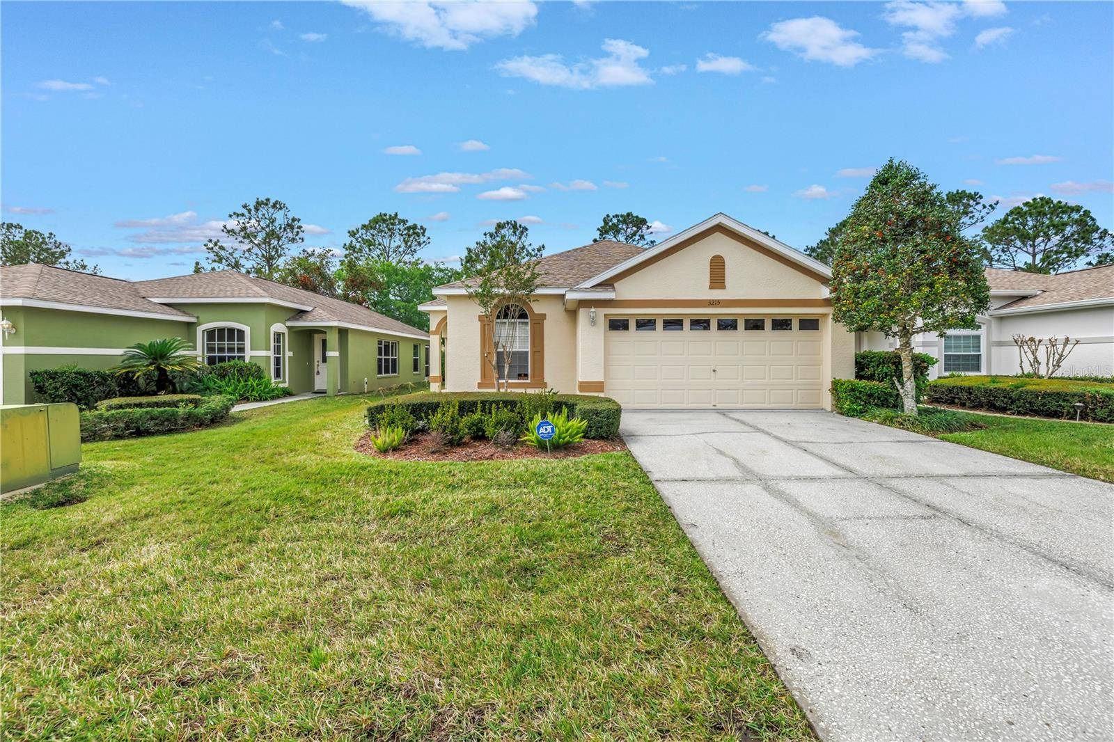 Land O Lakes, FL 34639,3215 BANYAN HILL LN