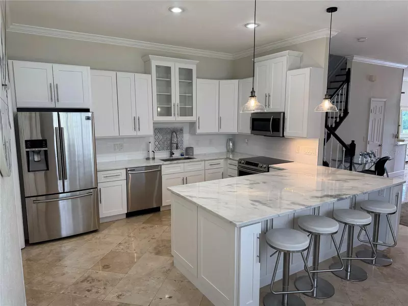1806 LAGO VISTA BLVD, Palm Harbor, FL 34685
