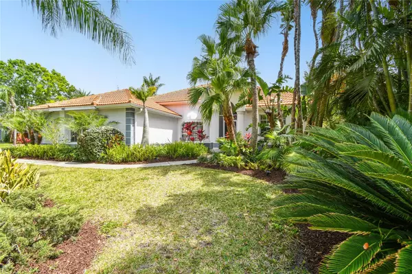 Tarpon Springs, FL 34689,441 VILLAGE DR