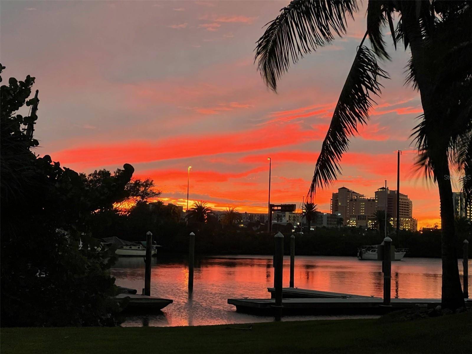 Clearwater Beach, FL 33767,430 LARBOARD WAY #3