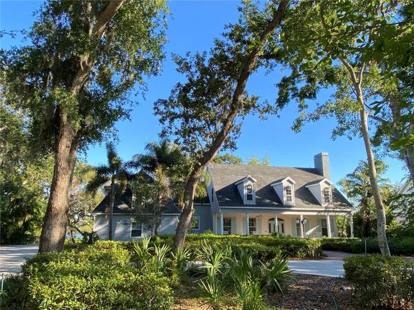 8910 EAGLE WATCH DR, Riverview, FL 33578