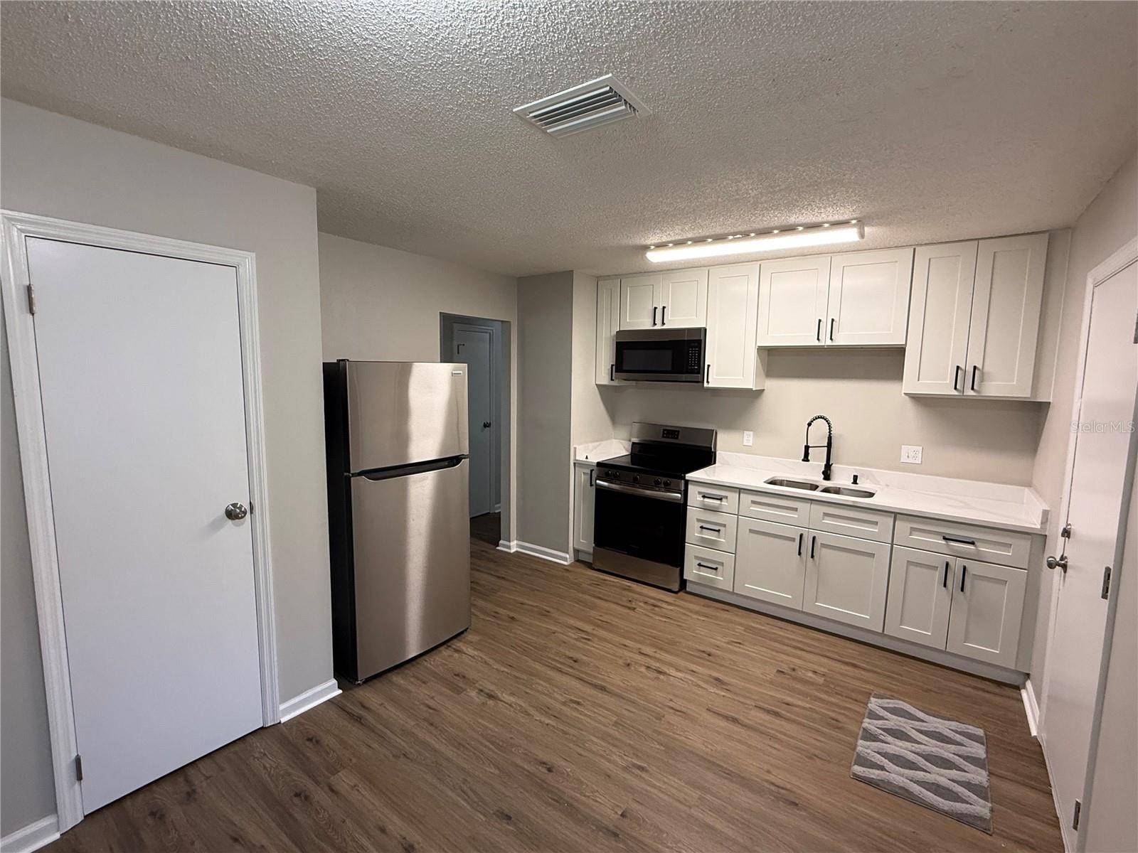 Ruskin, FL 33570,1417 MURILLO LOOP