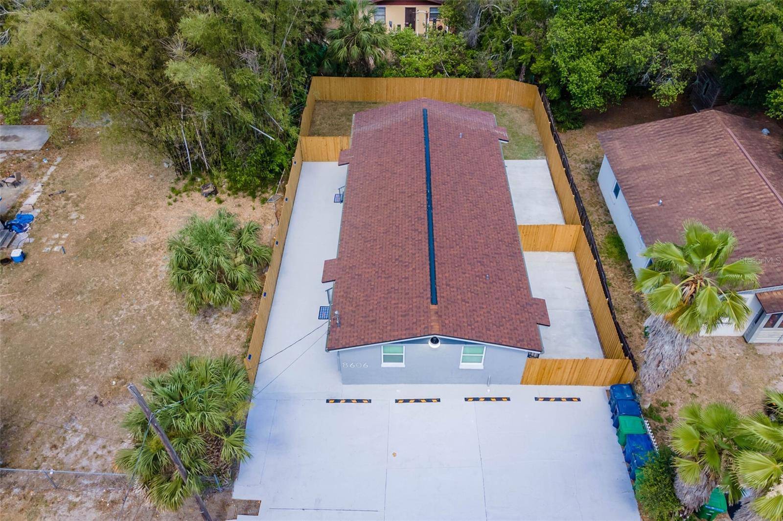Tampa, FL 33604,8606 N 11TH ST