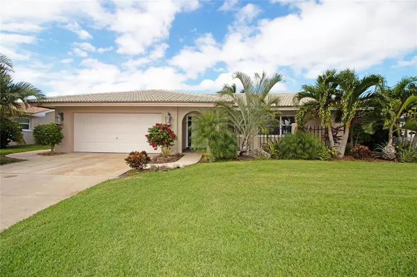 2003 MICHIGAN AVE NE, St Petersburg, FL 33703