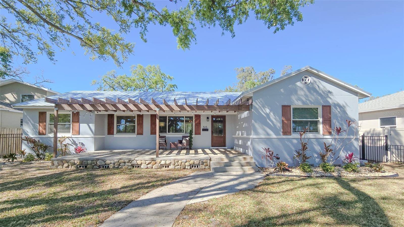515 34TH AVE NE, St Petersburg, FL 33704