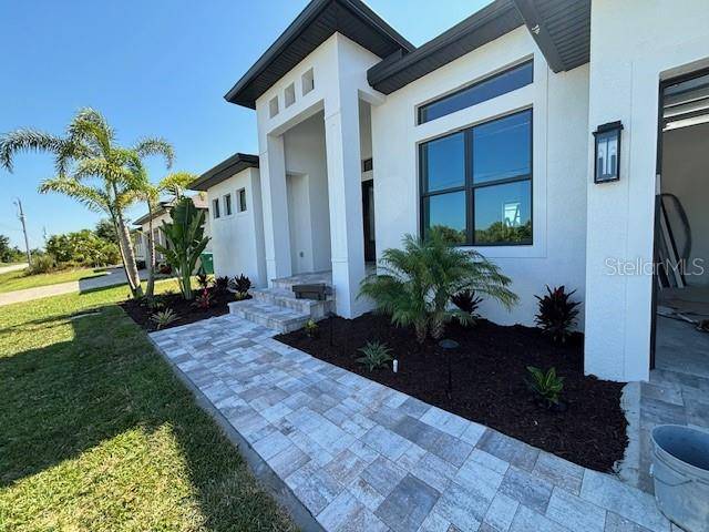 Port Charlotte, FL 33981,9514 SNAPPER CIR