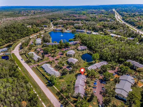 1333 SHADY PINE WAY #F, Tarpon Springs, FL 34688