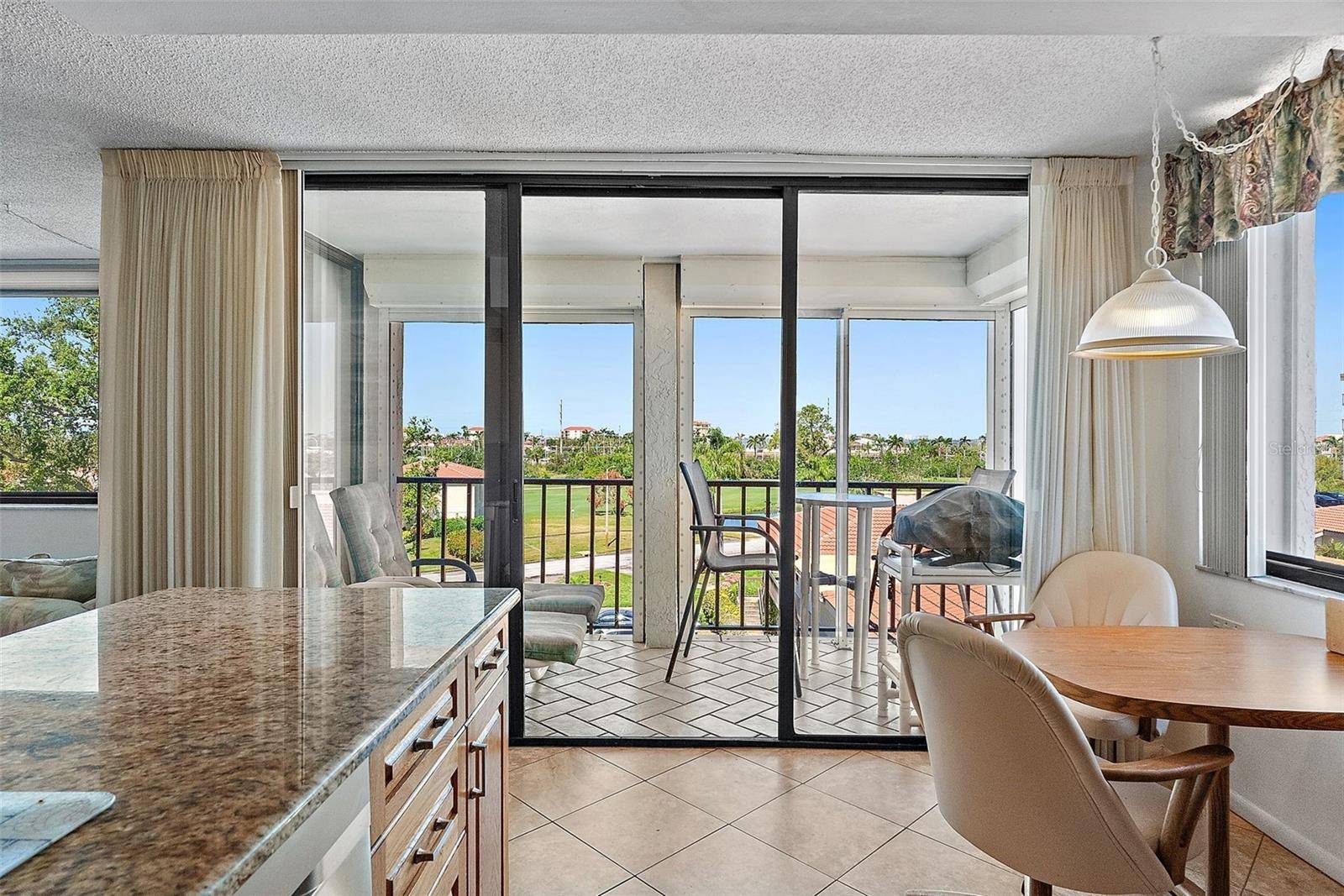 St Petersburg, FL 33715,6158 PALMA DEL MAR BLVD S #406
