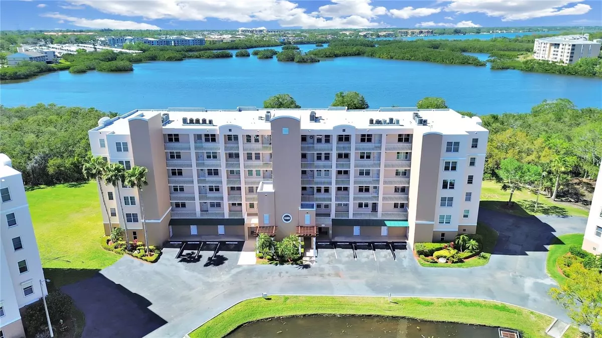 Seminole, FL 33708,6495 SHORELINE DR #8105