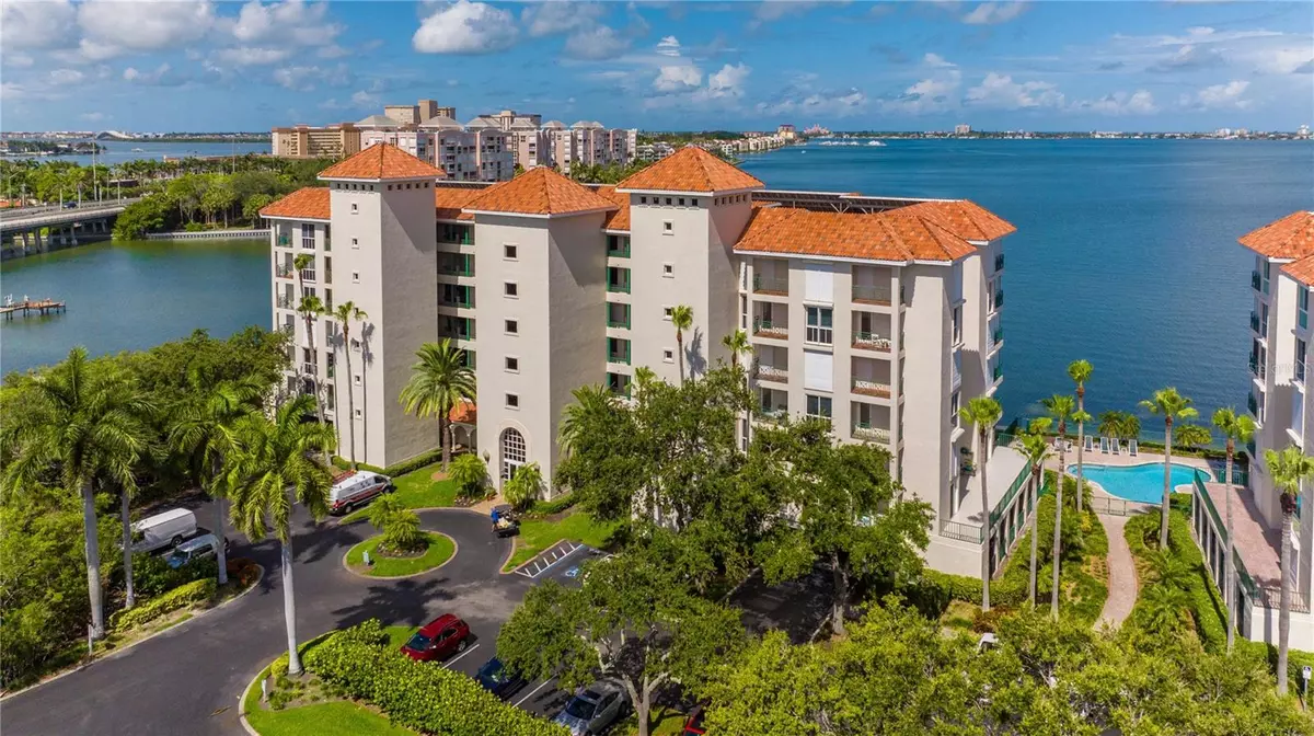 St Petersburg, FL 33711,4830 OSPREY DR S #606