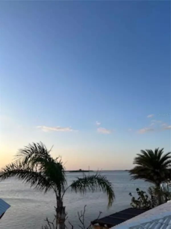 Clearwater, FL 33755,1844 VENETIAN POINT DR