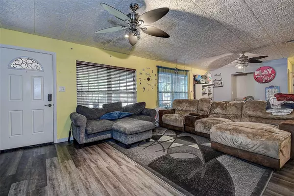 Clearwater, FL 33760,15204 WESTMINISTER AVE