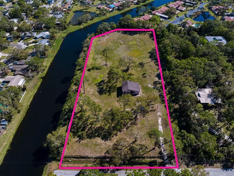 9554 90TH AVE, Seminole, FL 33777