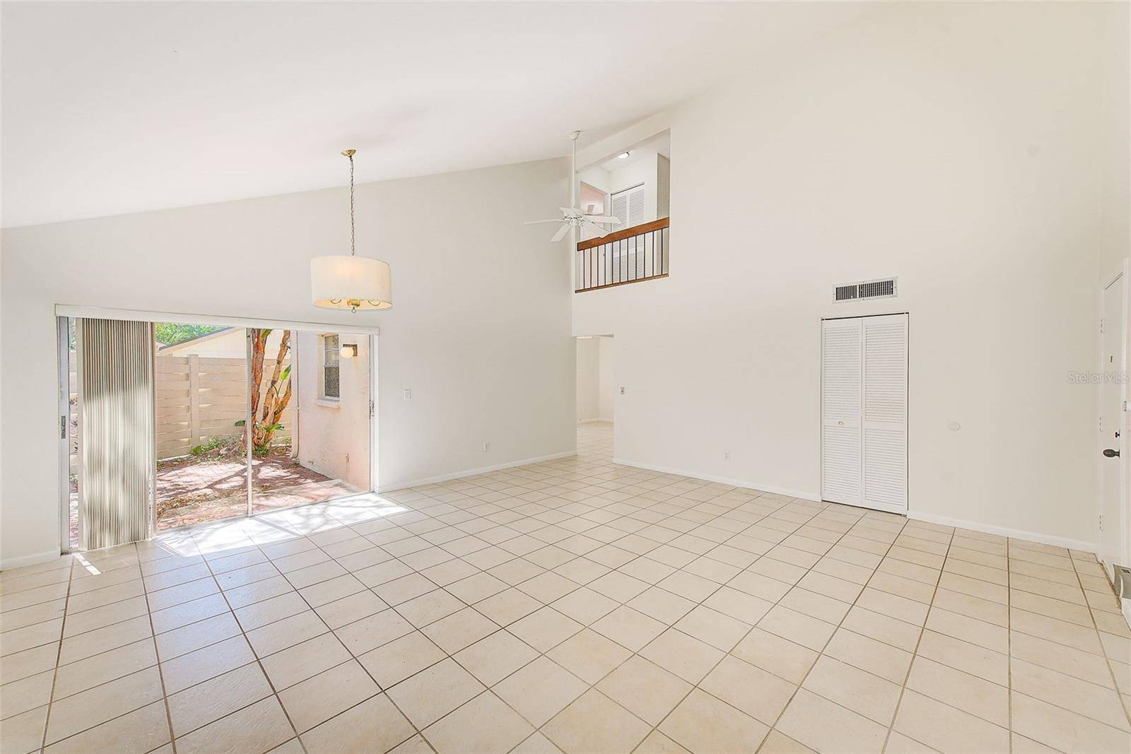 Clearwater, FL 33761,2581 FOREST RUN CT
