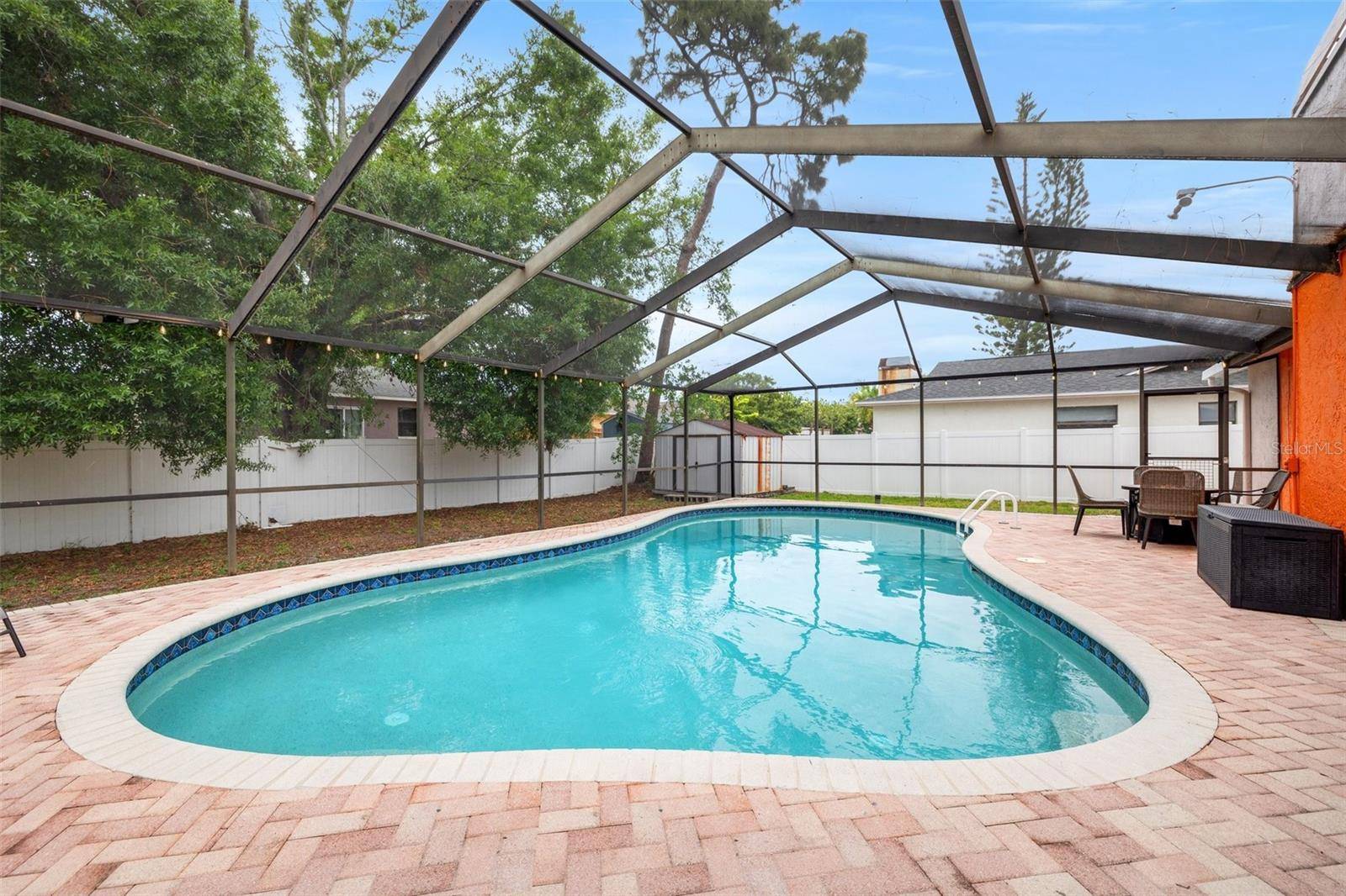 Largo, FL 33773,12762 98TH ST